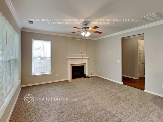 Building Photo - 13319 Pierre Reverdy Dr