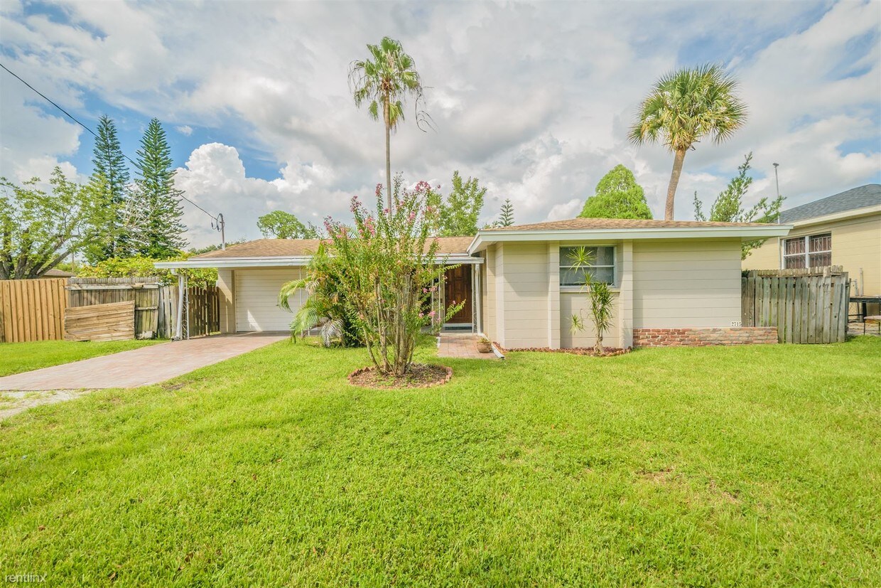 Foto principal - 2715 W Ivy St