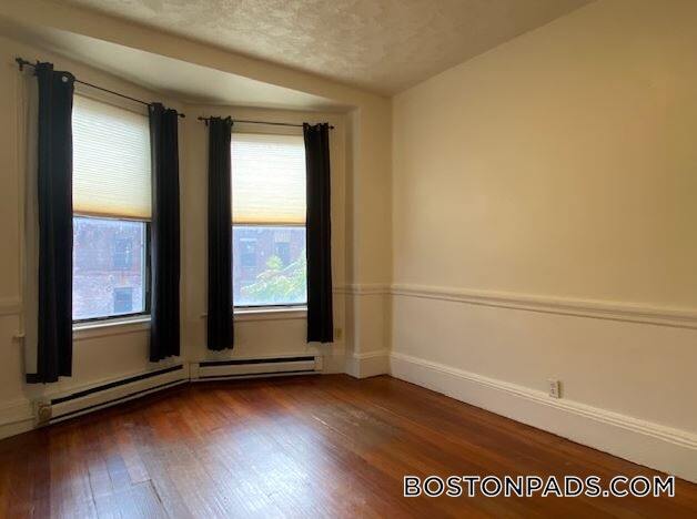 Foto del edificio - 614 Columbus Ave