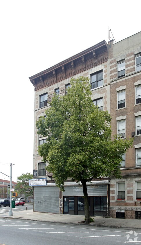 Building Photo - 1401 Prospect Ave