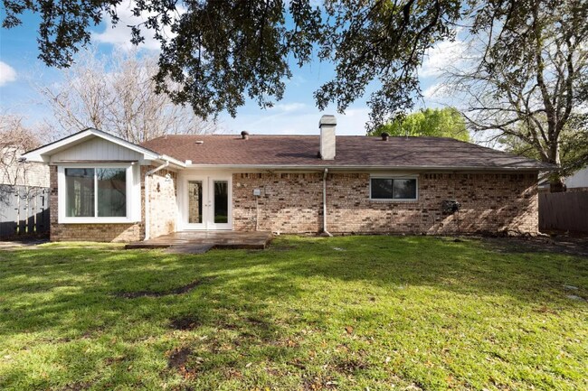 Foto del edificio - 3932 Windflower Ln