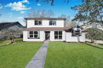 Building Photo - 2035 Round Spring Dr