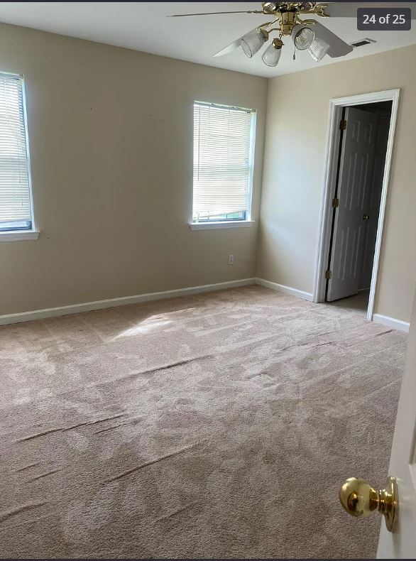 Foto del edificio - 137 Laredo Cir