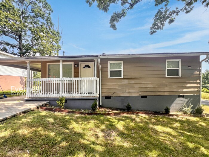 Primary Photo - 400 Libby Ln