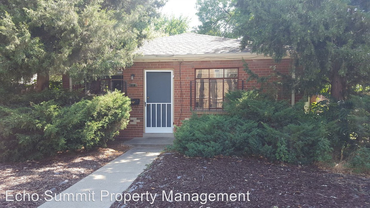 Primary Photo - 176 S Washington St