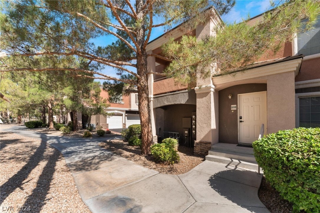 Primary Photo - 7701 Constanso Ave
