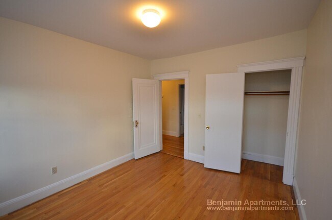 Building Photo - 1191 Boylston St