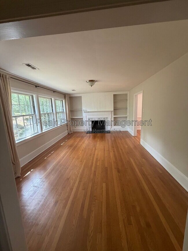 Foto del edificio - 8614 Arran Rd