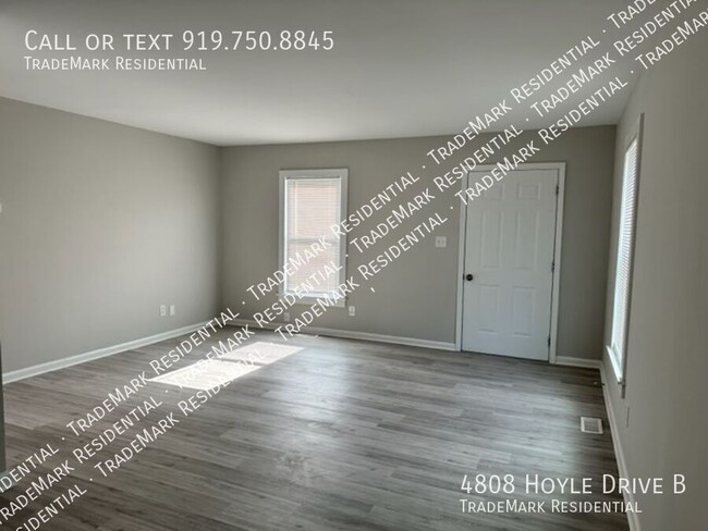 Foto del edificio - Bright, Remodeled 2 Bedroom