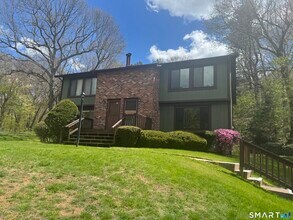 Building Photo - 49 Cliffside Dr
