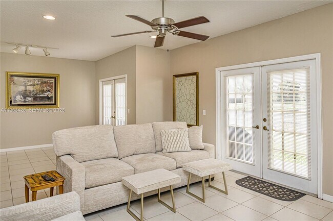 Foto del edificio - 1651 Hawthorne Pl