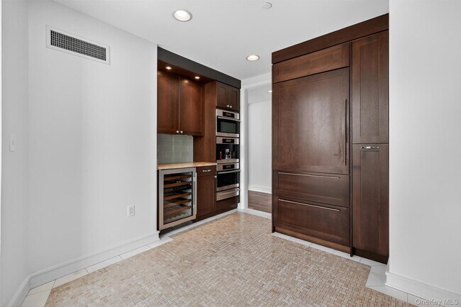 Foto del edificio - 1 Renaissance Square