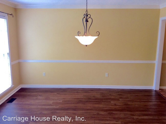 Building Photo - 4 br, 2.5 bath House - 179 Lenox Place