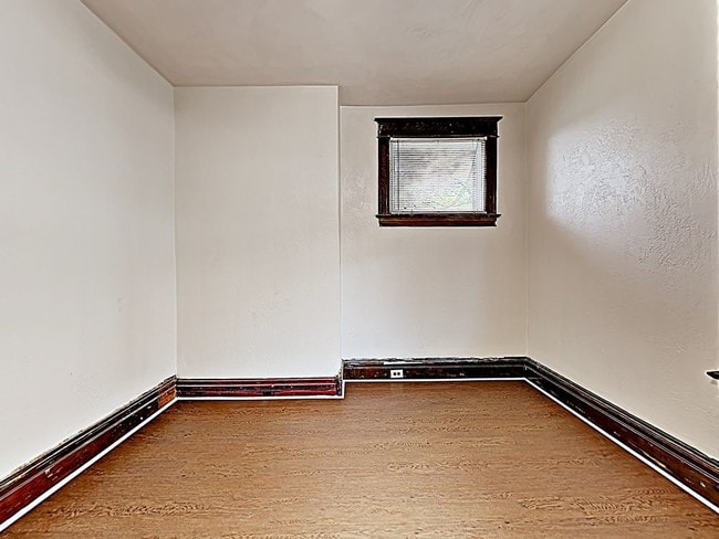Foto del edificio - 213 6th Ave Unit 1 Carnegie PA 15106