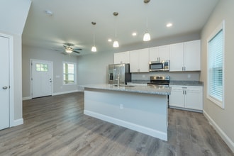 Building Photo - 107 Owens Creek Rd