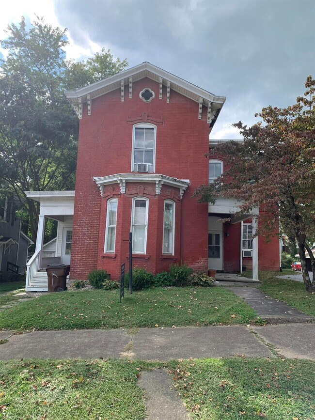 Building Photo - 128 N Maysville St