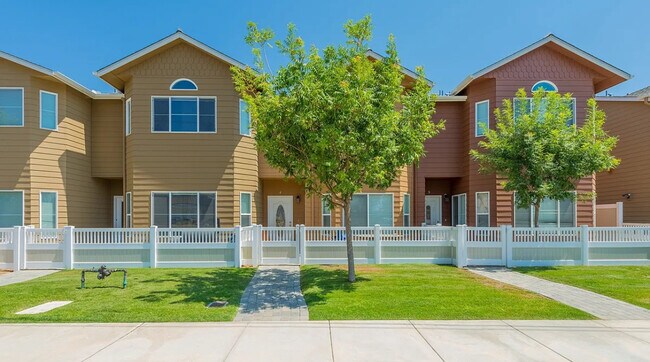 Foto del edificio - 1918 Kelly Ave