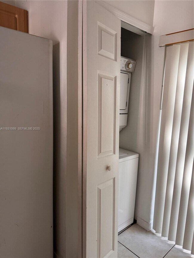 Foto del edificio - 1260 SE 31st Ct