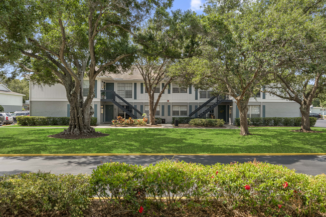 Building Photo - Central Park at East Bay