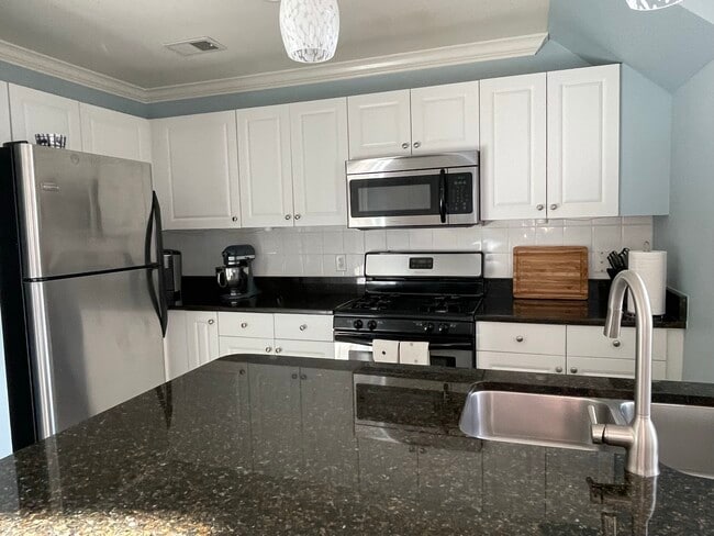 Photo - 7 Granite Pl Apartment