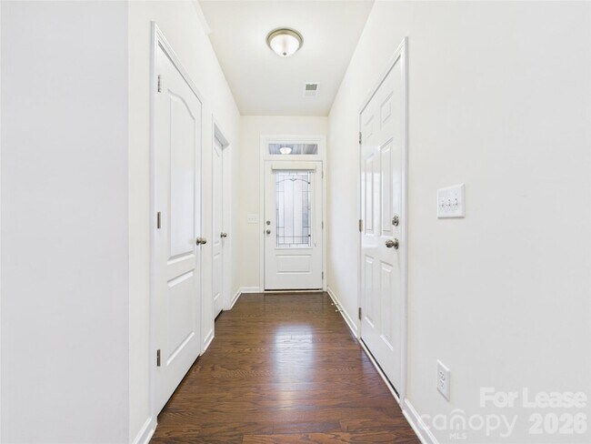 Foto del edificio - 6005 Sweetbay Ln