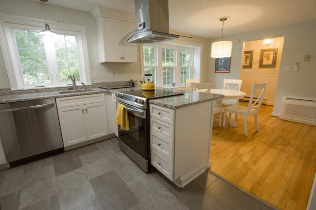 Foto del edificio - 34 Applegate Ln