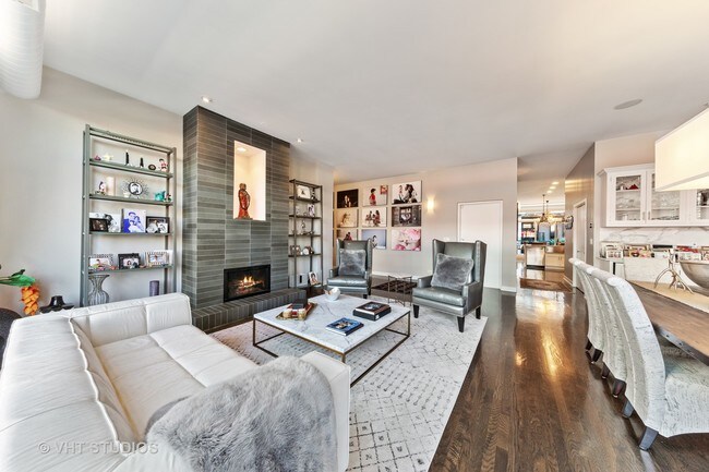 Foto del edificio - 845 W Monroe St