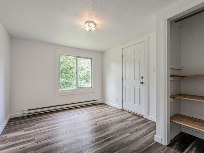 Foto del edificio - Charming 2 bed, 1 bath home with spacious ...