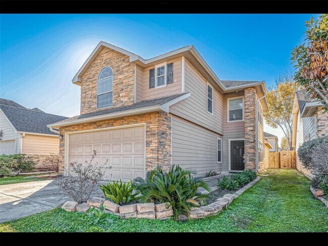 Foto del edificio - 10819 Waterfern Ct