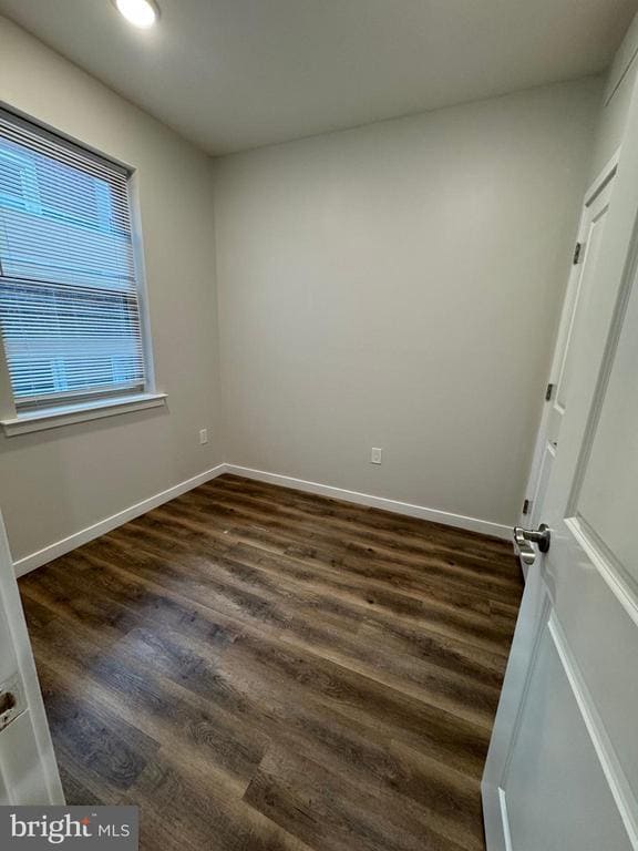 Building Photo - 707 N 40th St