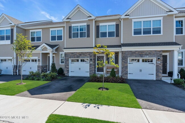 Building Photo - 22 Coburgh Dr