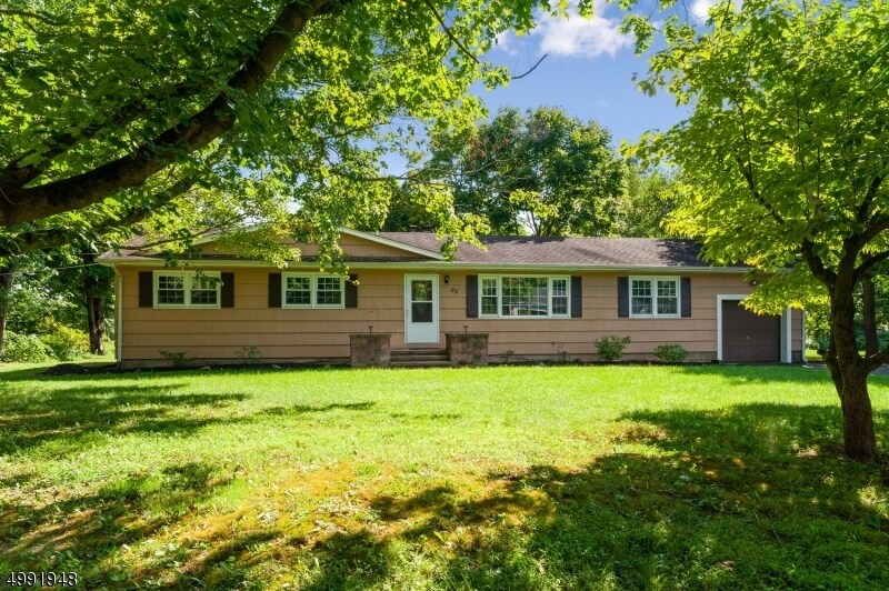 22 Hall Ave, Flagtown, NJ 08821 House Rental in Flagtown, NJ