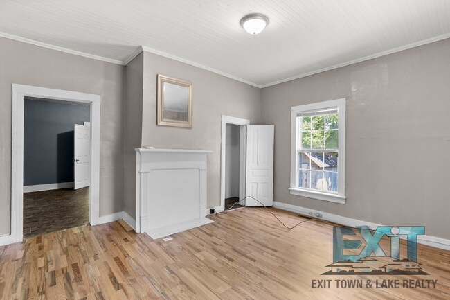 Building Photo - Freshly Updated 2BR Home Near Downtown Roanoke Rapids
