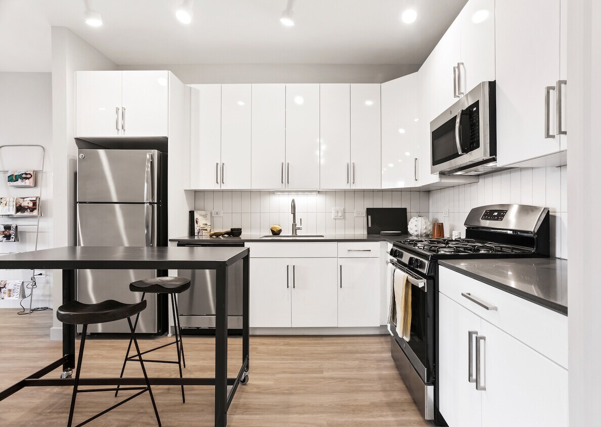 Primary Photo - 330 S. Wells St - New Apartments Available...