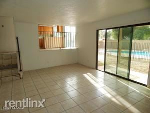 Building Photo - 6 br, 3 bath House - 7548 S Via Hermosa