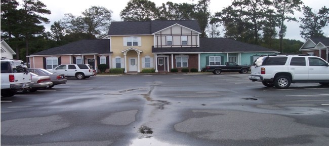 Building Photo - Sterling Pointe Town Homes