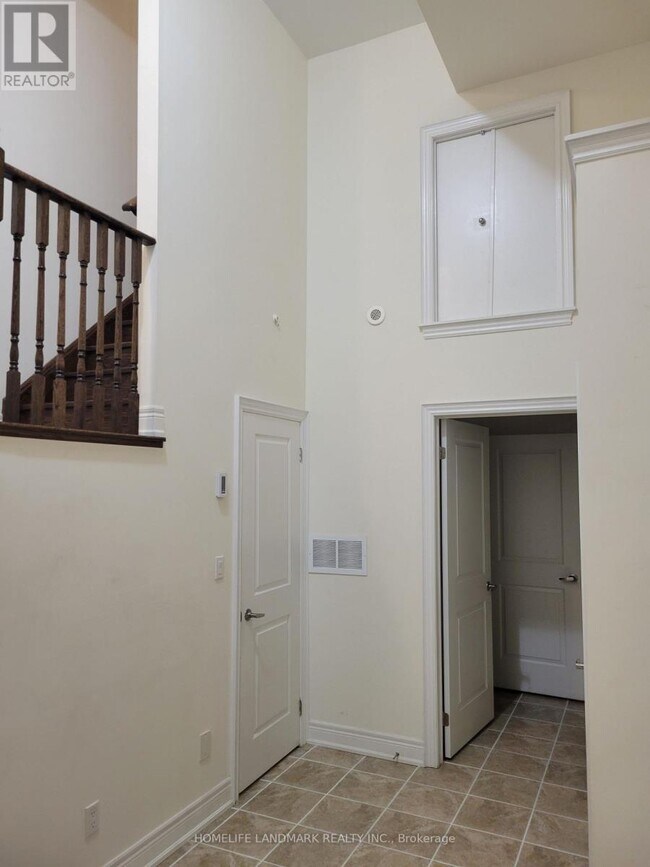 Building Photo - 50 Hargrave Ln