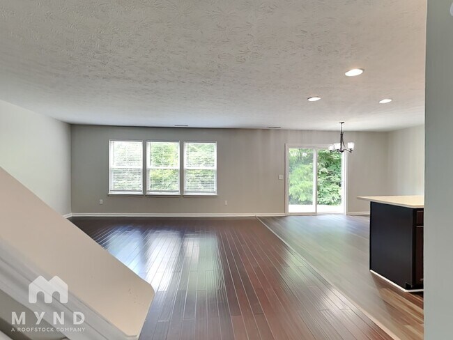 Foto del edificio - 8042 Loveridge Drive