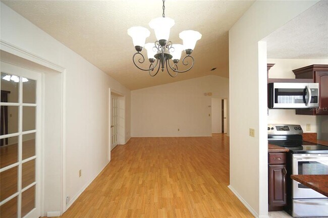 Foto del edificio - 6805 S Sheridan Rd