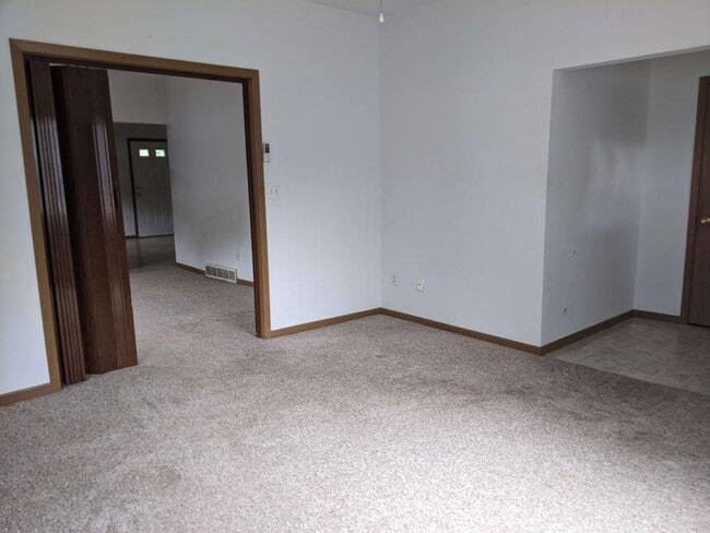 Foto del edificio - 912/914 E Jefferson St