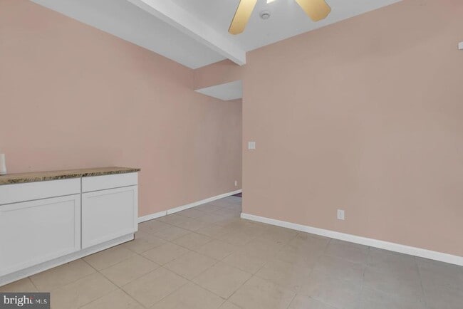 Building Photo - 1007 E Preston St