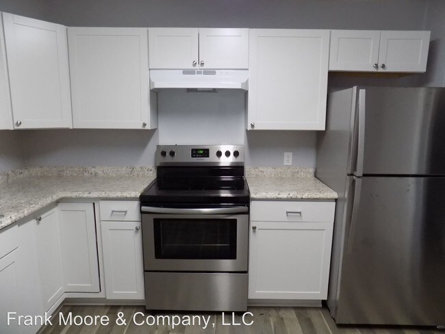 Building Photo - 4 br, 3 bath House - 5211 Habersham Street