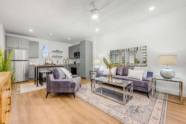 Foto del edificio - 5313 Reiger Ave