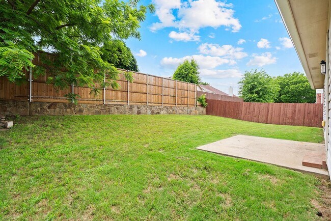 Foto del edificio - 5405 Mountain Pointe Dr