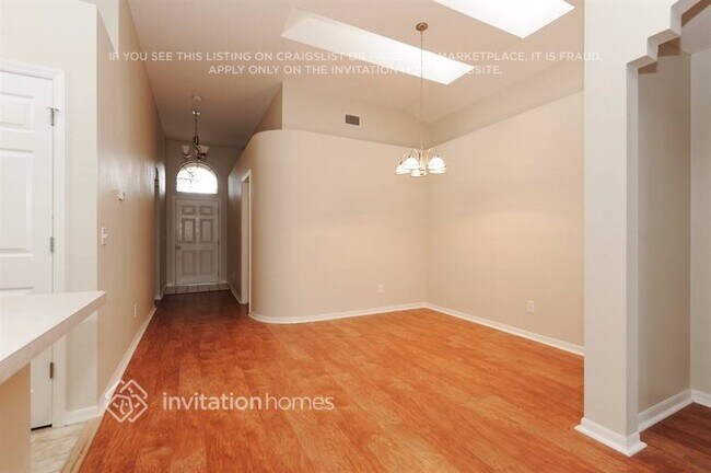 Foto del edificio - 6037 Weatherwood Cir