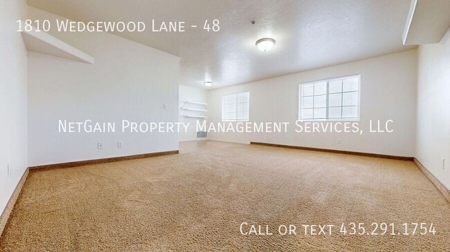 Building Photo - 1810 Wedgewood Ln