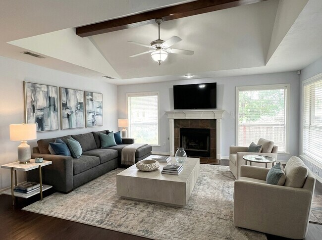 Building Photo - 3114 Pleasant Forest Dr