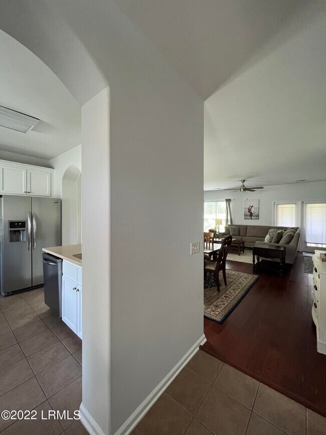 Building Photo - 39 Sago Palm Dr