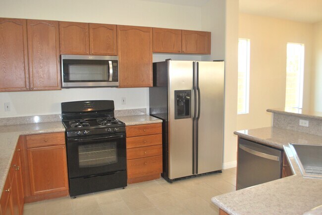 Kitchen - 5283 Blue Gum Ct