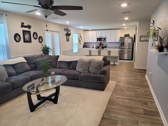 Building Photo - 941 Merganser Way